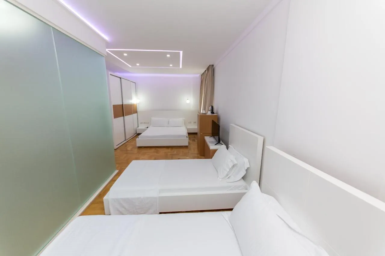 Aler Luxury Vlore Hotel 4*,
